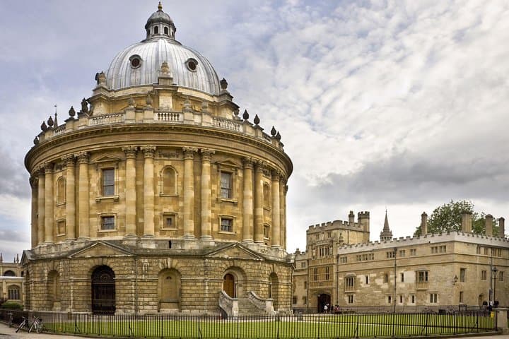 Windsor, Stonehenge & Oxford Day Tour from London photo 4