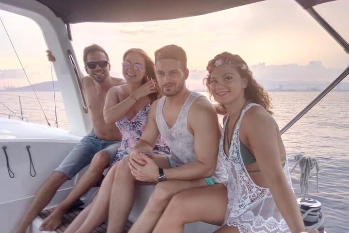 1-Hour Barcelona Sailing Cruise: Open Bar, Snacks & Skyline Views photo 2