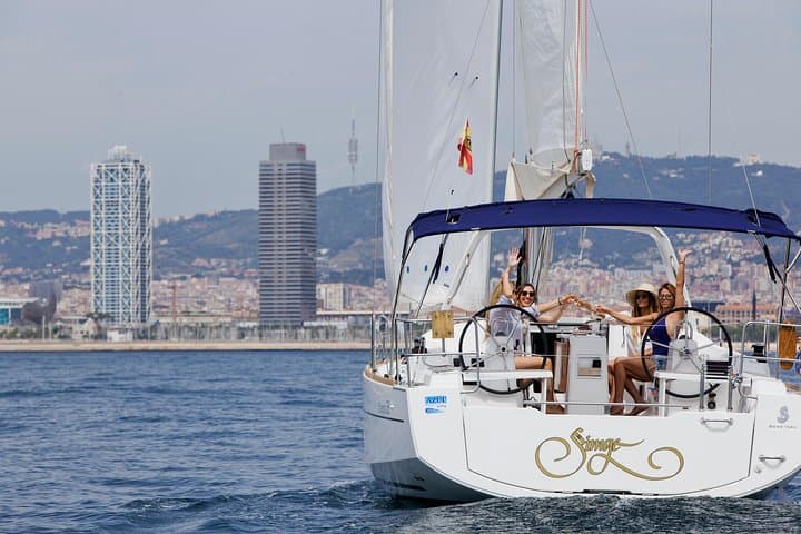 1-Hour Barcelona Sailing Cruise: Open Bar, Snacks & Skyline Views photo 5