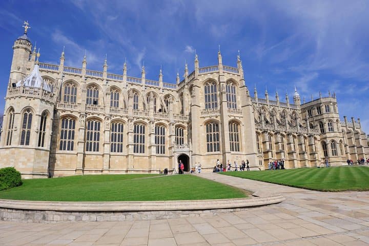 Windsor Castle Day Trip from London with Transport & Audio Guide photo 5