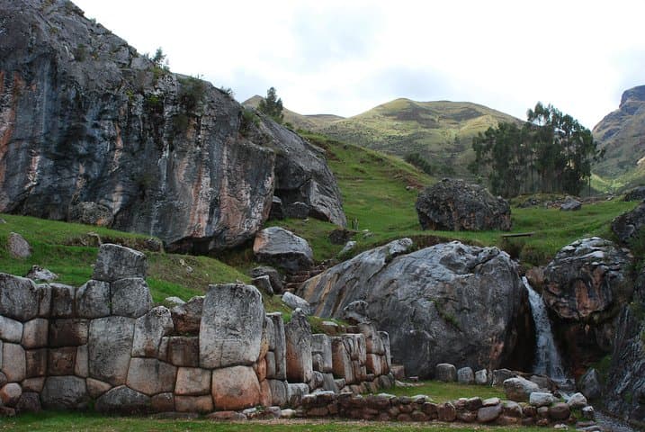 2-Day Private Sacred Valley & Machu Picchu Tour — Maras, Moray & Aguas Calientes photo 4
