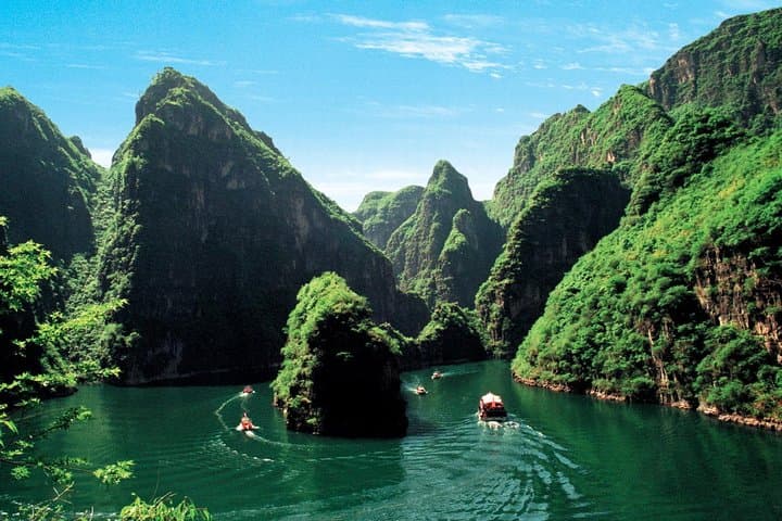 Longqing Gorge Day Trip from Beijing — Self-Guide with Private English-Speaking Driver photo 6