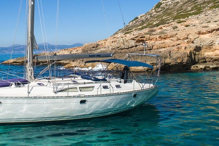 Exclusive Day Sailing on Bahía de Palma — Private Sail, Snorkel & Paddleboard photo 2