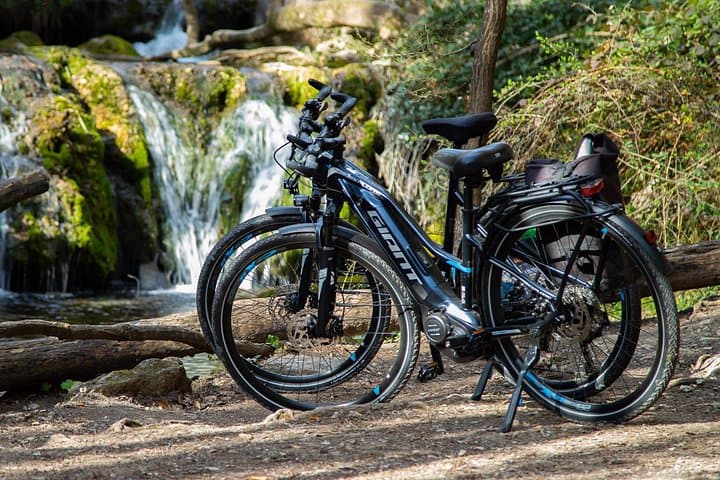 Explore the Luberon by Electric Bike: One-Day Rental from Apt or Bonnieux photo 3