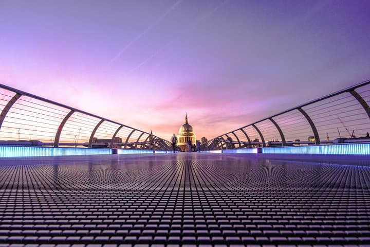 Skip-the-Line Private Tour: St Paul's Cathedral & London City Highlights
