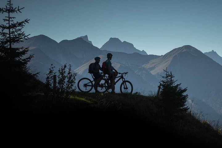 Innsbruck Scenic eBike Mountain Tours: 4-Hour Forest-Road Routes & Alpine Views