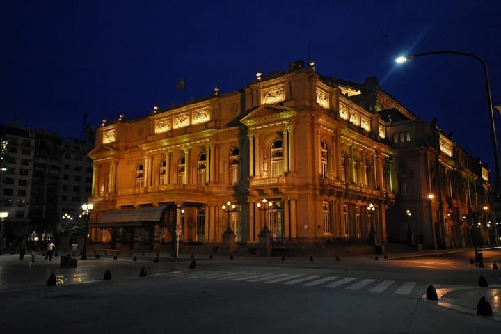 Buenos Aires by Night: Small-Group Evening Tour of Lights, Monuments & Palermo Soho photo 5