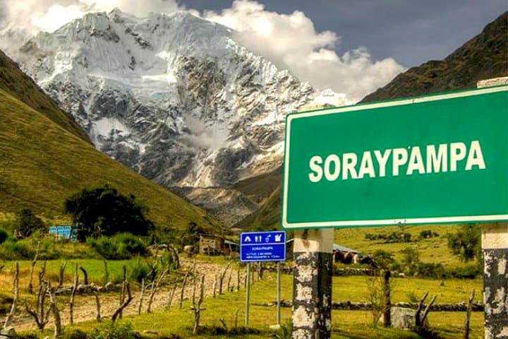 Humantay Lake Full-Day Hike: Turquoise Lagoon & Salkantay Views photo 3