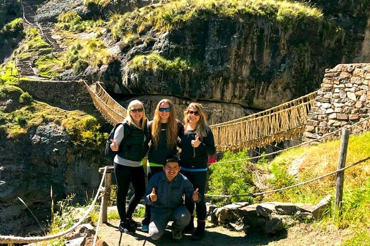6-Day Caving, Rainbow Mountain Hike & Machu Picchu Tour from Cusco