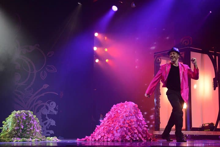 Charles Bach Wonders: Magic & Illusion Show at Broadway at the Beach