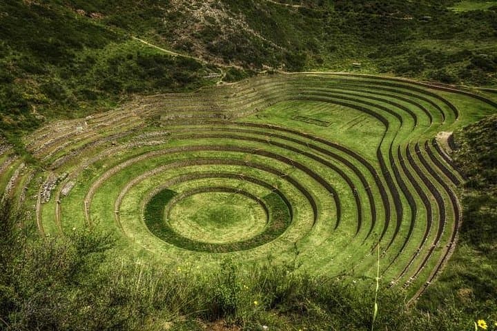 Classic Sacred Valley Day Tour: Pisac, Ollantaytambo & Chinchero photo 2
