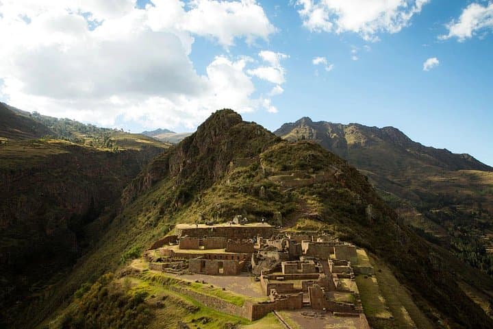 Classic Sacred Valley Day Tour: Pisac, Ollantaytambo & Chinchero photo 4