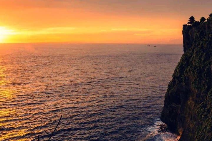 Benoa Beach Watersports and Uluwatu Cliff Day Tour from South Bali photo 3