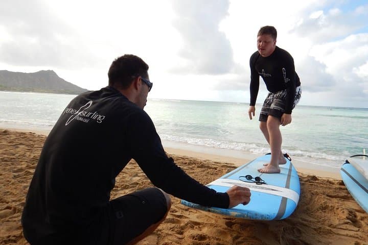 Private Surfing Lesson in Waikiki — 1.5-Hour One-on-One Surf Instruction, Honolulu