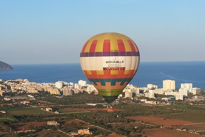 Private Hot Air Balloon Ride over Cala Millor, Mallorca — Champagne & Tapas photo 3