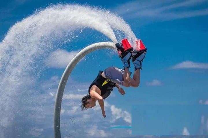 Nusa Dua Flyboard and Parasailing: Jet-Powered Watersport Package photo 2