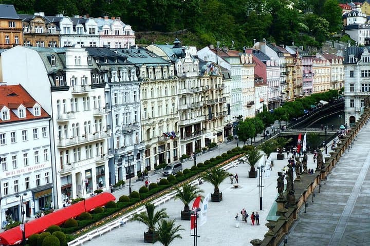 Karlovy Vary Day Trip from Prague: Hot Springs, Colonnades & Moser Glass photo 3