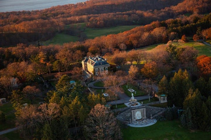Hudson Valley Fall Foliage Helicopter Tour from Westchester photo 3