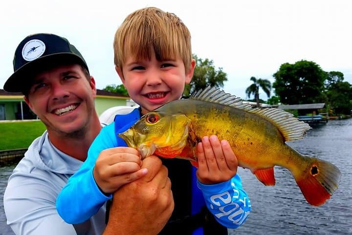 Urban Peacock Bass Fishing at Miami Airport Lakes — Guided 4‑Hour Charter photo 6