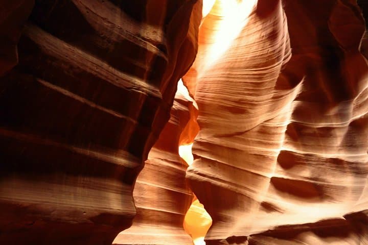 Antelope Slot Canyon & Horseshoe Bend Day Tour from Flagstaff — Slot-Canyon Sunbeams and River Views photo 3