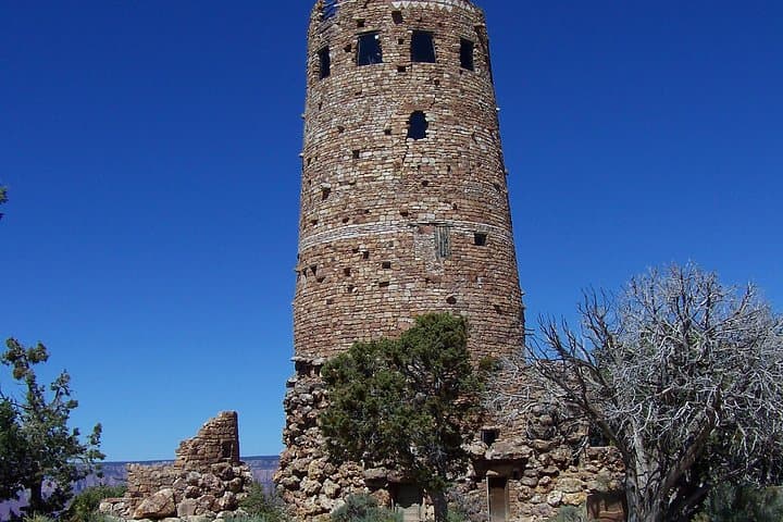 Comprehensive Grand Canyon Tour from Flagstaff: Exploring Ancient Ruins, Lava Fields & South Rim Vistas photo 4