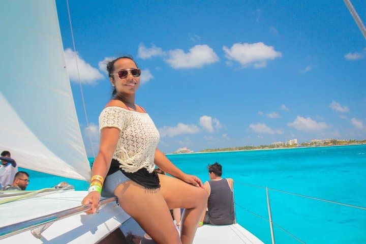 Luxury Catamaran to Isla Mujeres: Snorkel, Beach Club & Open Bar Day Trip photo 3