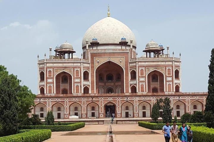 Private 2-Day Delhi Tour: Old City Markets to Mughal Monuments photo 2