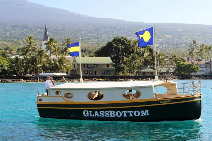Kona Glass-Bottom Boat Reef Tour: Kailua-Kona Marine Life & Coral Viewing