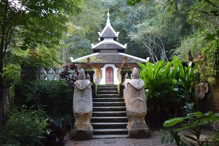 Half-Day Doi Suthep and Pha Lat (Palad) Temple Private Tour — Chiang Mai Cultural Hike photo 2