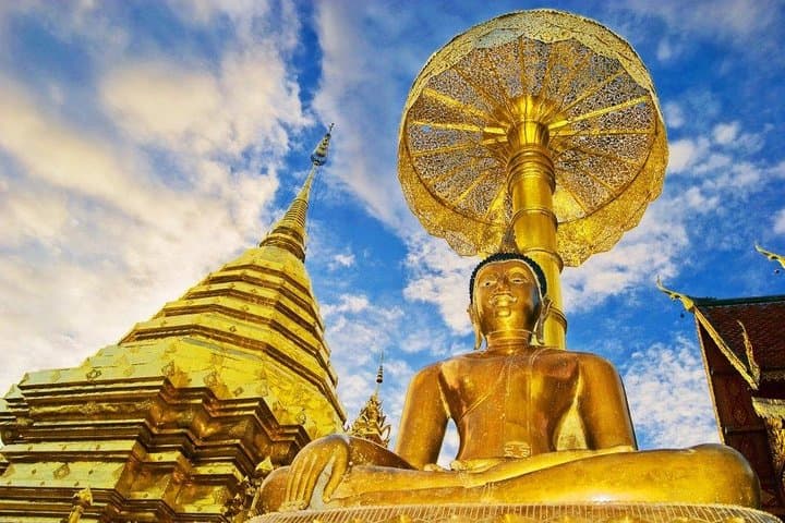 4-Day Chiang Mai to Chiang Rai Small-Group Tour — Temples, Golden Triangle & Hill Tribes photo 1