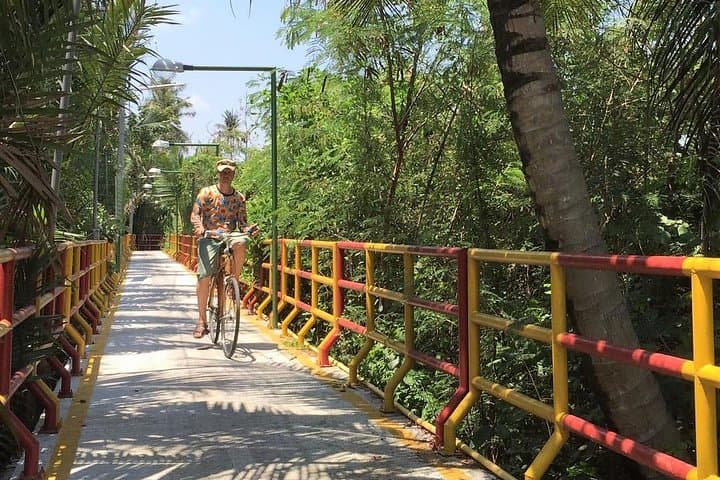 Family Bamboo Bike Tour Through Bangkok's Green Oasis photo 4