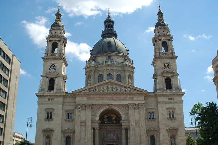 Budapest Half-Day City Tour: Buda Castle, Fisherman's Bastion & Gellért Citadel photo 6