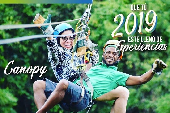 Roatán Zipline, Monkey Park & West Bay Beach Transfer: Jungle Flight to Shore Time photo 3