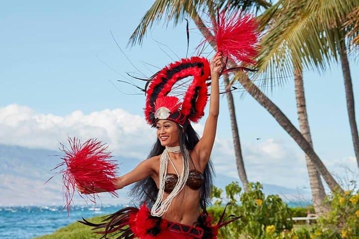Te Au Moana Luau at Wailea Beach Marriott — Evening Hawaiian Feast & Polynesian Performance