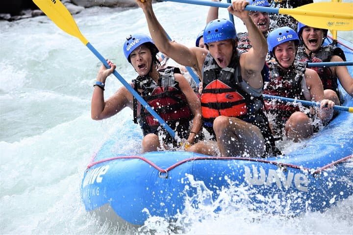 Balsa River Whitewater Rafting from La Fortuna — Class II–III Adventure photo 5