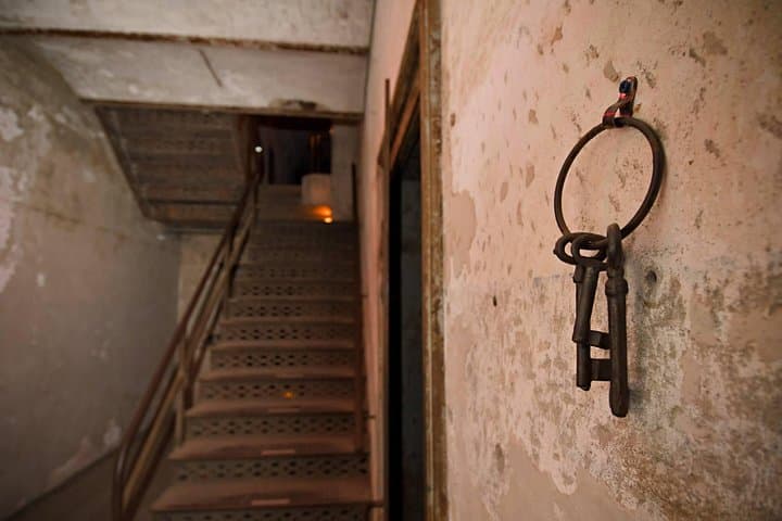 Old City Jail Haunted Night Tour — Charleston After-Dark Walking Experience photo 3