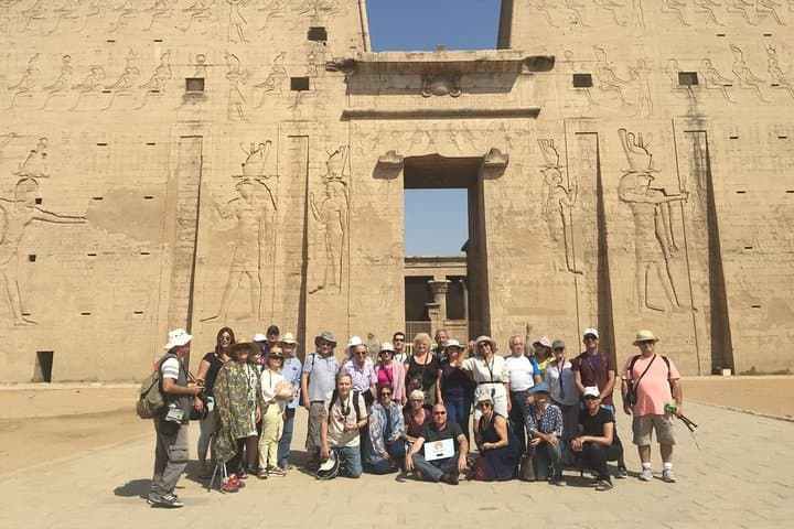 Private Cairo-Luxor Nile Cruise: 7-Night Egypt Highlights with Flights
