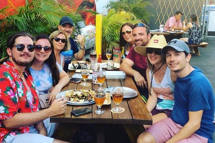 Kaka'ako Party Bike Bar Tour — Honolulu Craft Beer Crawl on a 15-Passenger Bike photo 4
