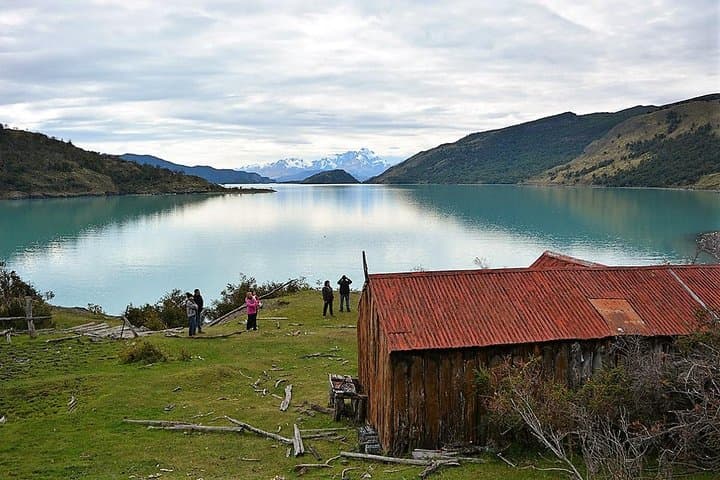 Glaciares Gourmet Cruise: Maria Turquesa Full-Day Glacier Navigation from El Calafate photo 5