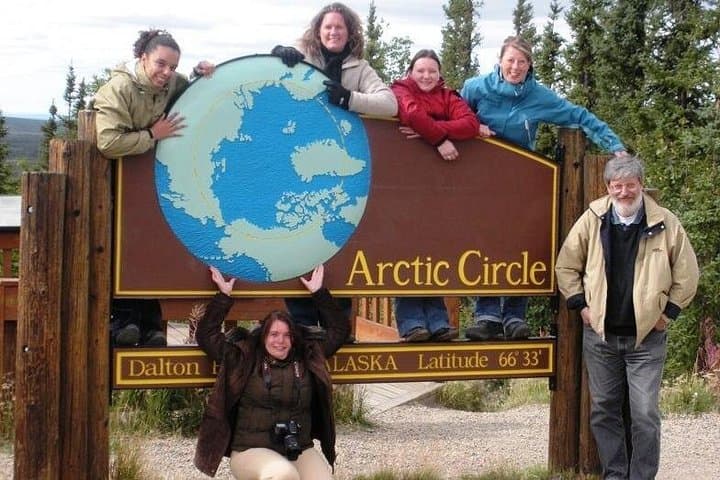 Day Trip to the Arctic Circle from Fairbanks: Yukon River & Finger Mountain Adventure photo 3