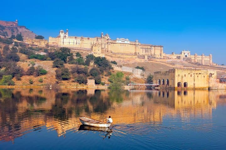 6-Day Golden Triangle Tour: Sunrise at the Taj Mahal — Delhi, Agra & Jaipur
