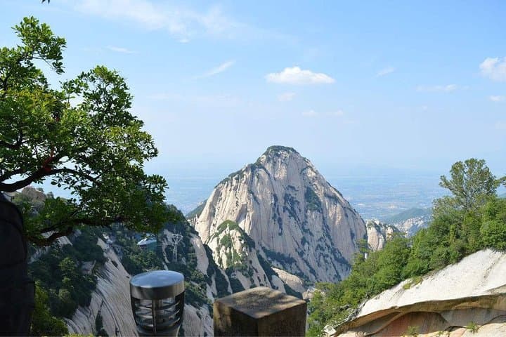 Privately Guided Hike on Mt. Hua (Huashan) — Day Trip from Xi'an photo 3