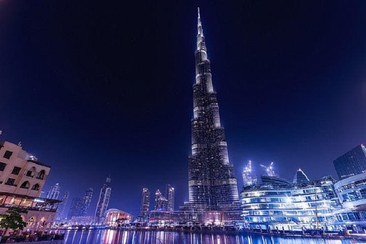 From Ocean Tunnel to Sky Deck: Dubai Aquarium & Burj Khalifa Level 124 Combo photo 5