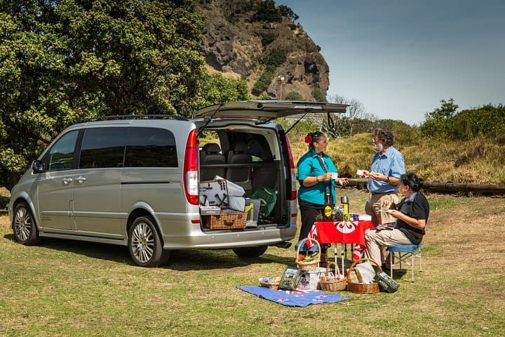 Private Auckland Wine & Dine: Kumeu Country, Waitakere Ranges & Muriwai Gannet Colony photo 5
