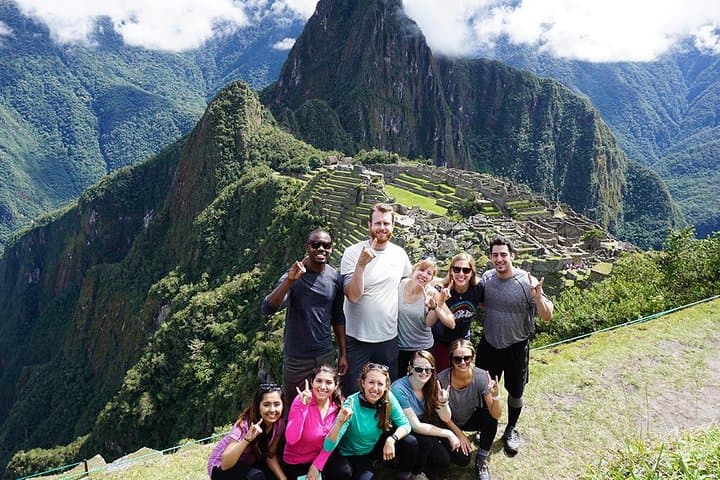 2-Day Sacred Valley Tour to Machu Picchu from Cusco