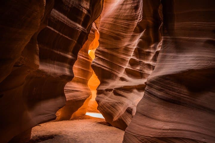 Antelope Canyon & Horseshoe Bend Small-Group Tour from Flagstaff — 10-Hour Guided Trip photo 3