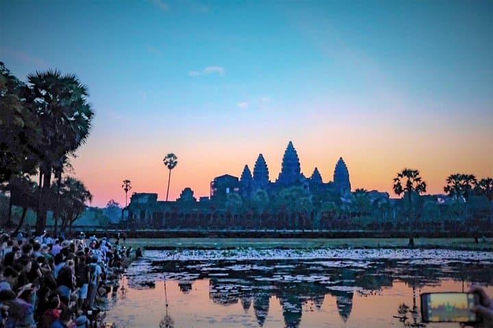Sunrise at Angkor Wat: Guided Highlights Tour from Siem Reap photo 5