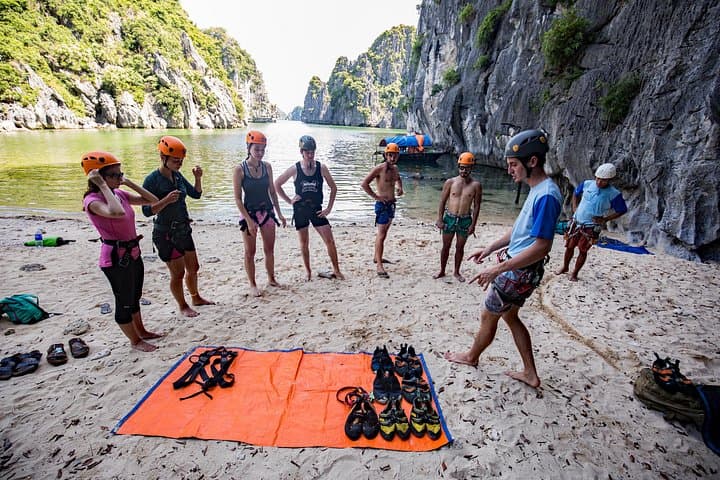 Moody Beach Rock Climbing in Lan Ha Bay — Half-Day Climb & Kayak on Cat Ba photo 3
