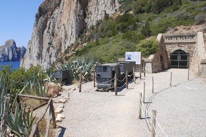 Porto Flavia & Is Zuddas Caves: Full-Day Private Tour from Chia photo 3