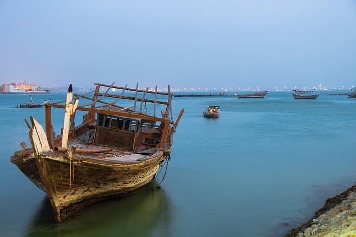 Muharraq Sea Tour from Amwaj Marina — Arad Fort, Dhow Yards & Coastal Skyline photo 1
